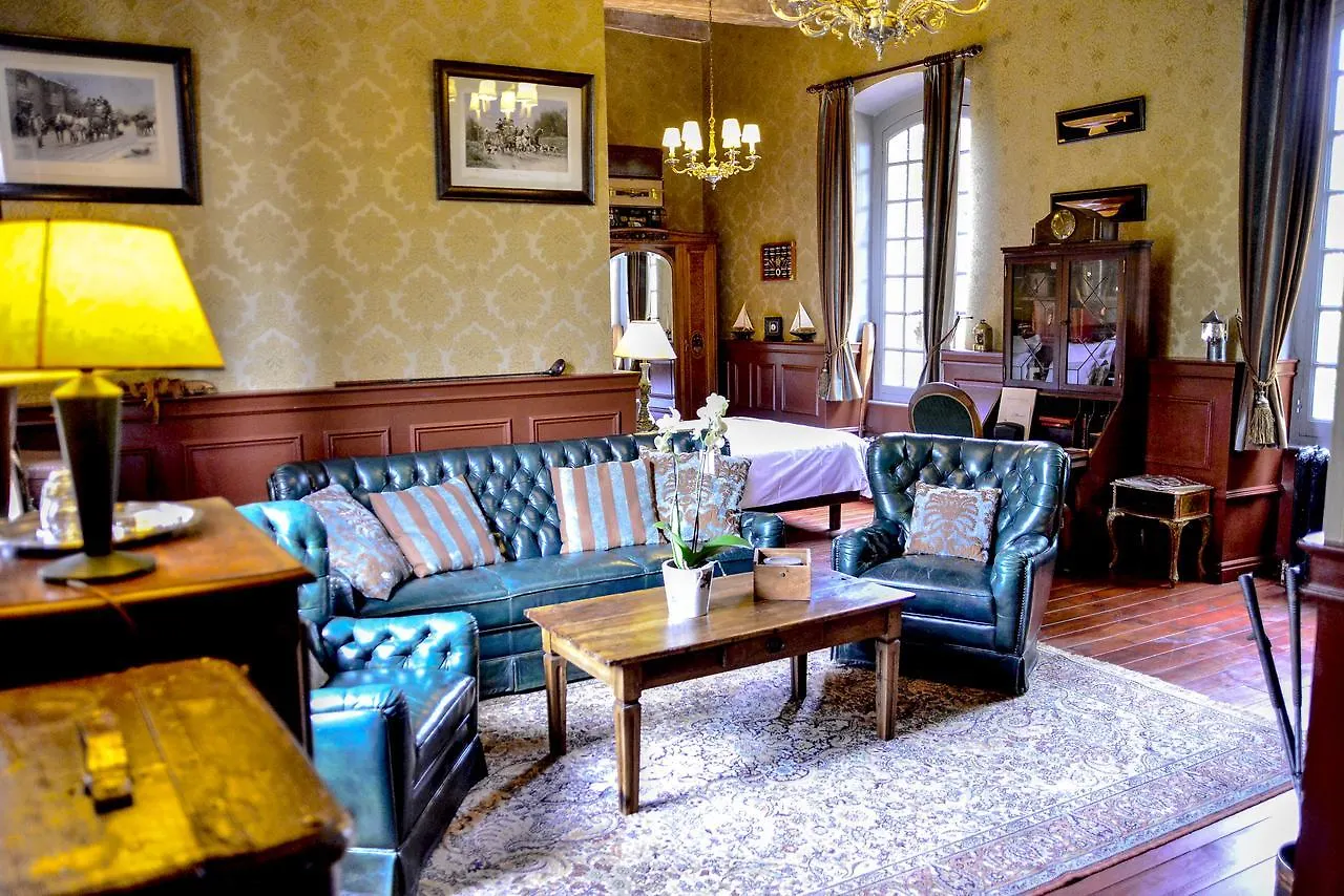 Chateau D'Origny, Chambres D'Hotes Et Restaurant Gastronomique Ouches 3*,