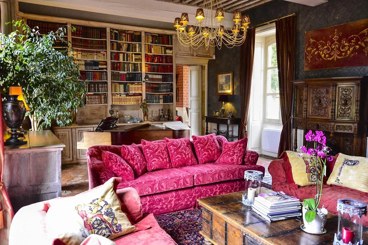 Chateau D'Origny, Chambres D'Hotes Et Restaurant Gastronomique Ouches Francia